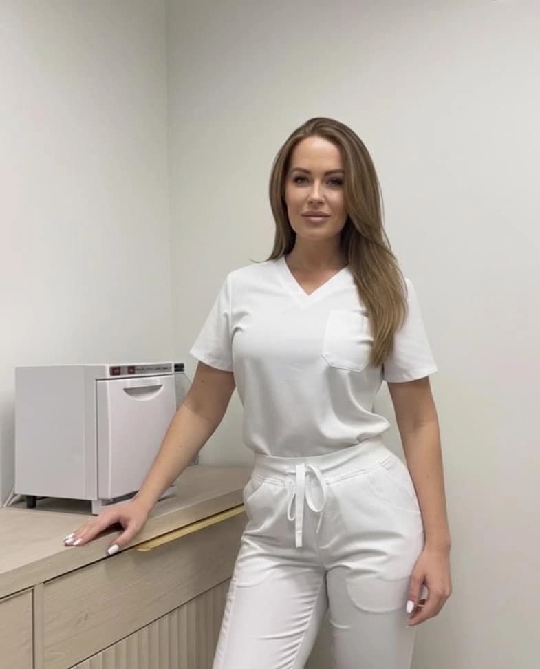 karina, massage therapist